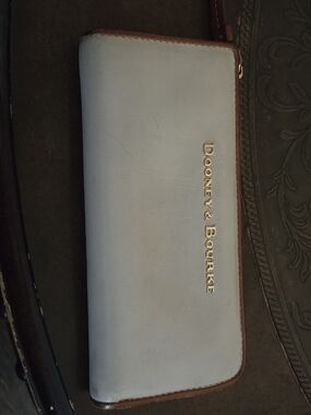 Dooney & Bourke Beige Leather Zip Wallet with Brown Trim